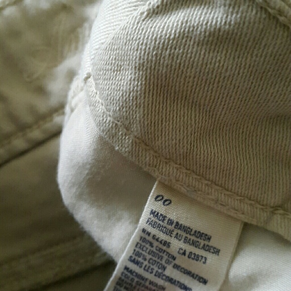 AE Shorts - Picture 4 of 4