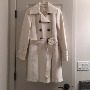 Kenneth Cole White Trench Coat