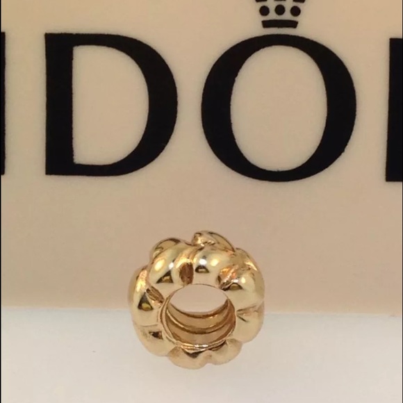 Pandora 14k big hearts spacer SOLD