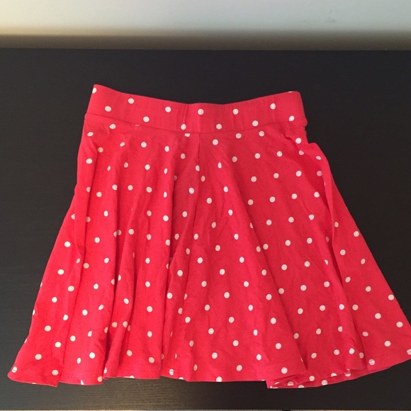 New without tags Forever 21 polka dot skirt
