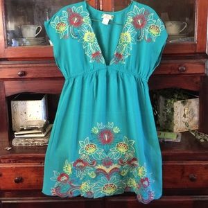 Super cute sundress!