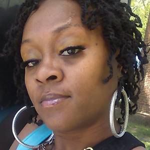 Meet your Posher, Angelia