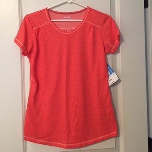 Columbia Omni-wick Coral Top