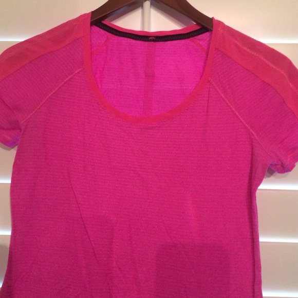 Lulu lemon pink shirt sleeve shirt