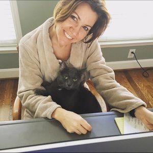 Meet your Posher, Tina