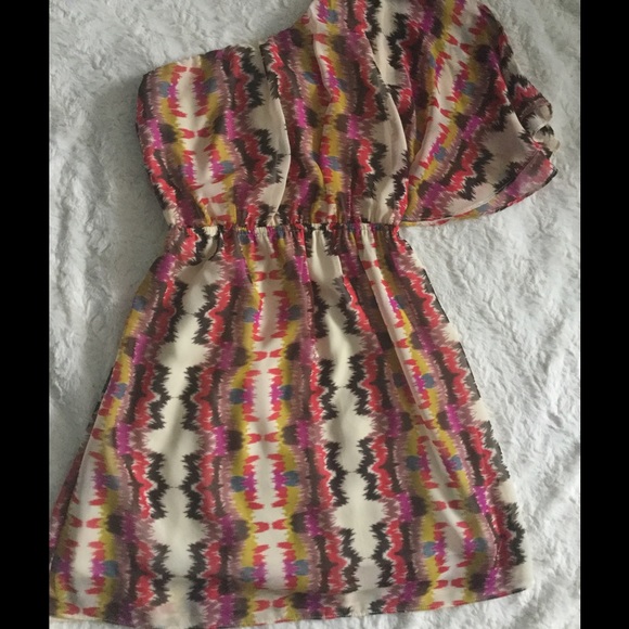 One sleeve summer dress