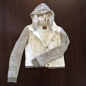 Cropped hooded jean jacket