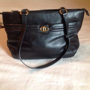 Lg Etienne Aigner tote