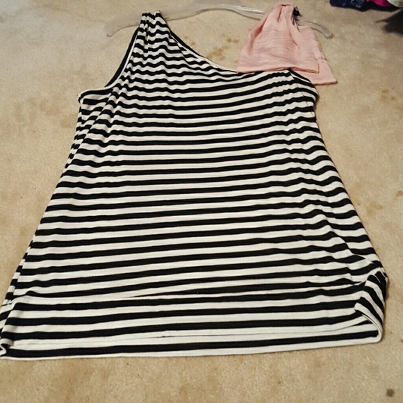 Rue21 Tops - Rue 21 shirt size xl