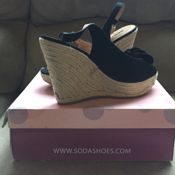 Soda black & jute heels