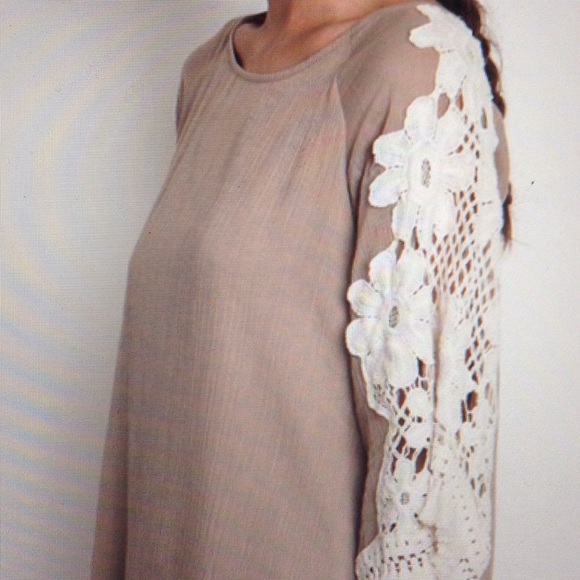 UMGEE DRESS LIGHTWEIGHT - Picture 2 of 5