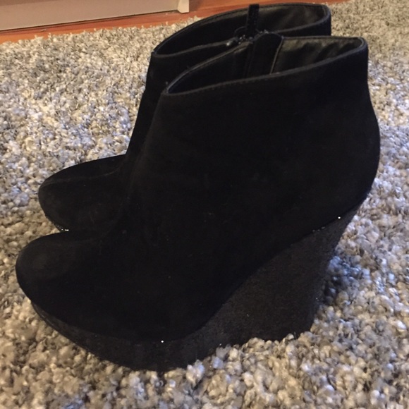 Michael Antonio Wedges