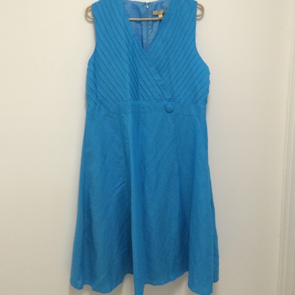 Turquoise linen dress. NWT. Size 14.