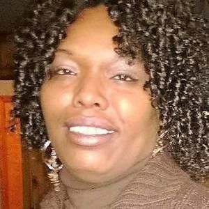 Meet your Posher, Iris