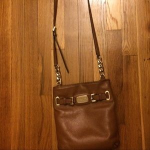EUC Michael Kors cross body purse