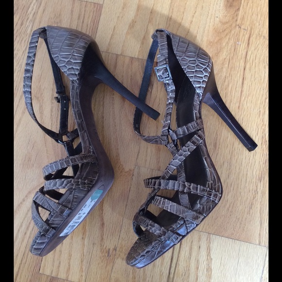 Tory burch brown snake skin sandal - Picture 2 of 4