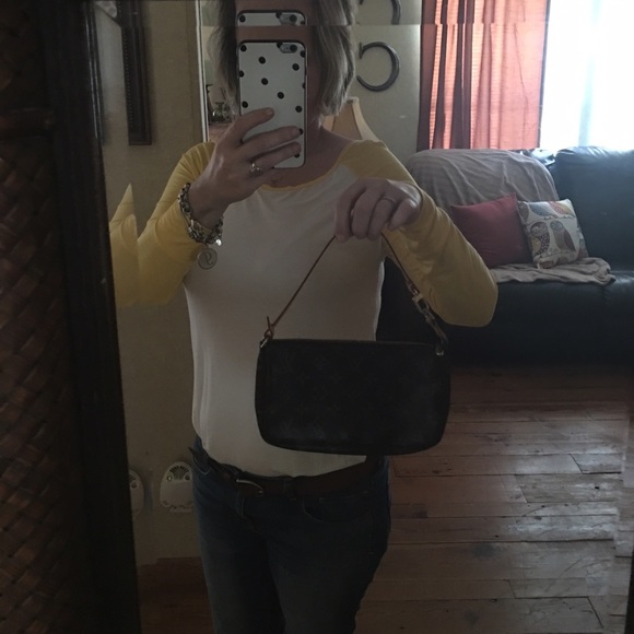 Louis Vuitton Pochette - Picture 3 of 4