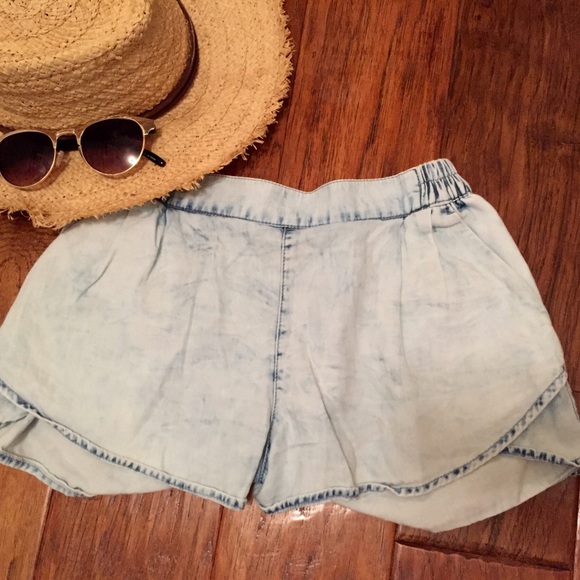 American Eagle Outfitters Denim Jogger Shorts