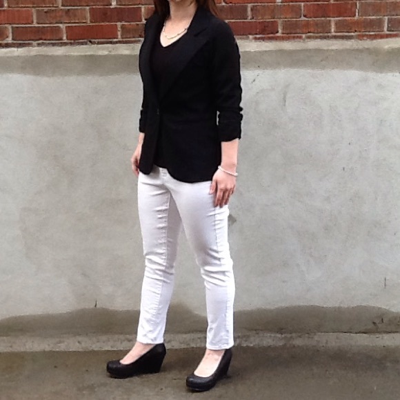 Black 3/4 Sleeve Jacket