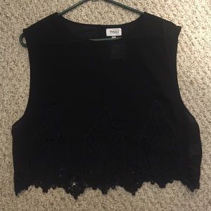 New Tobi black lace crop top