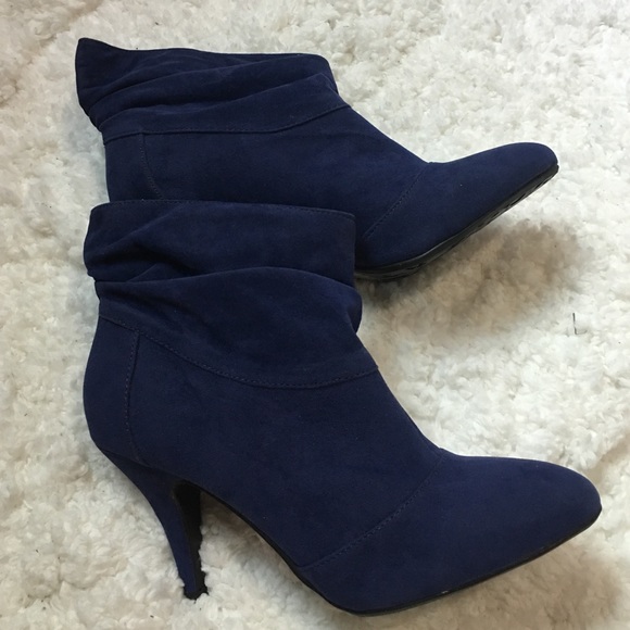 Bamboo Faux Suede Slouchy Ankle Boot  S-6 Blue