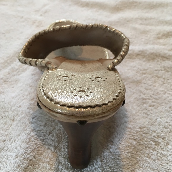 Jack Rogers Gold Wedge EUC size 10 - Picture 2 of 4