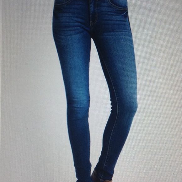 SKINNY JEANS-FITS A SIZE 31-HAS A LITTLE STRETCH - Picture 4 of 11