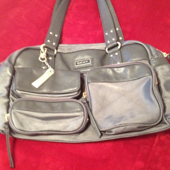 🎉DKNY Purse🎉 💥FINAL PRICE DROP💥