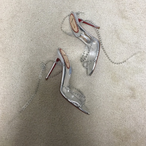 Christian Louboutin 39