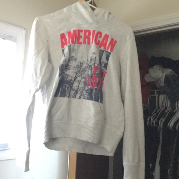 American eagle hoodie size L