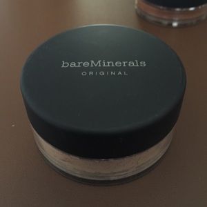 NEW Bare Minerals Fairly Medium Foundation