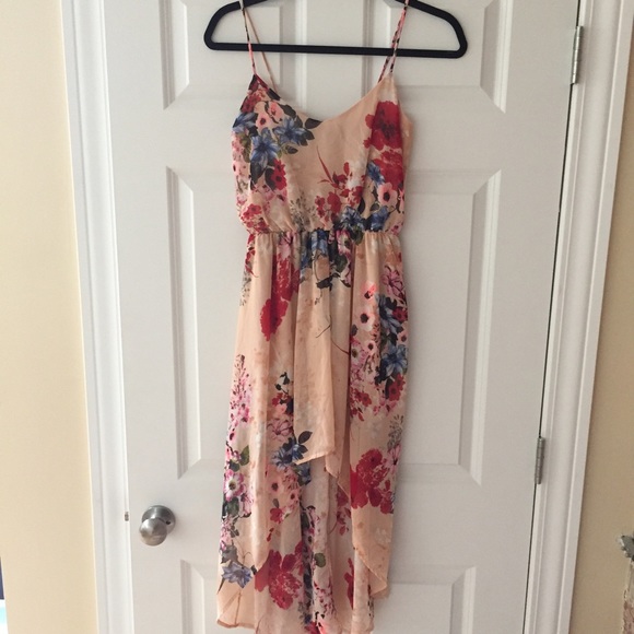 Beautiful High-Low Floral Summer Dress