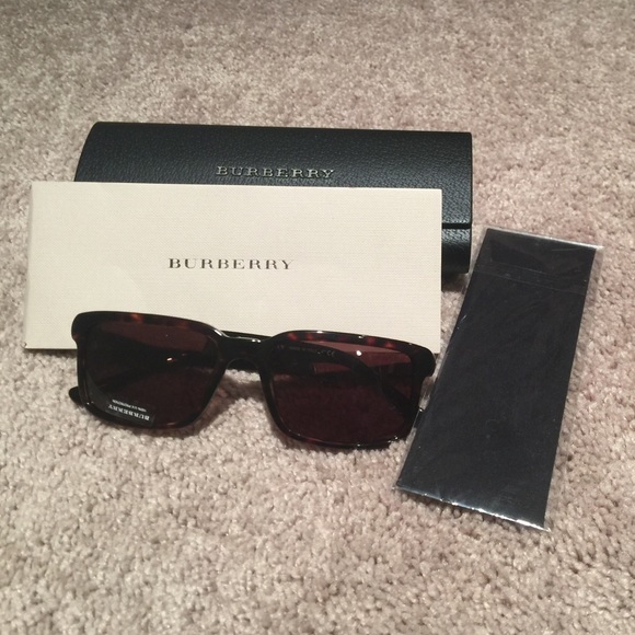 New Burberry sunglasses w/box, case, book, cloth