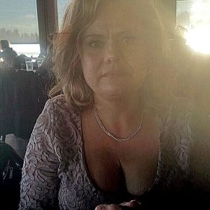 Meet your Posher, Carolyn