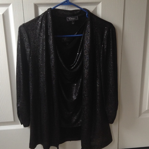 Sweater and tank top - Picture 3 of 4