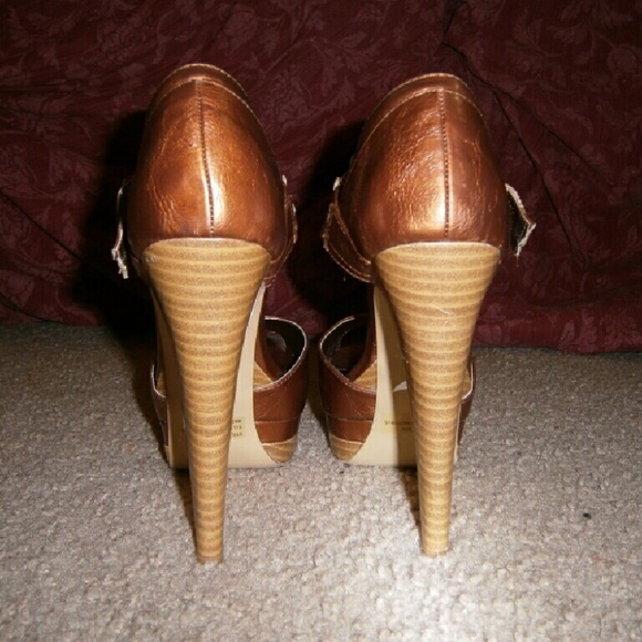 (SOLD) Ingrid-6 platform sandals 8.5m - Picture 3 of 4