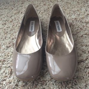 Steve Madden flats