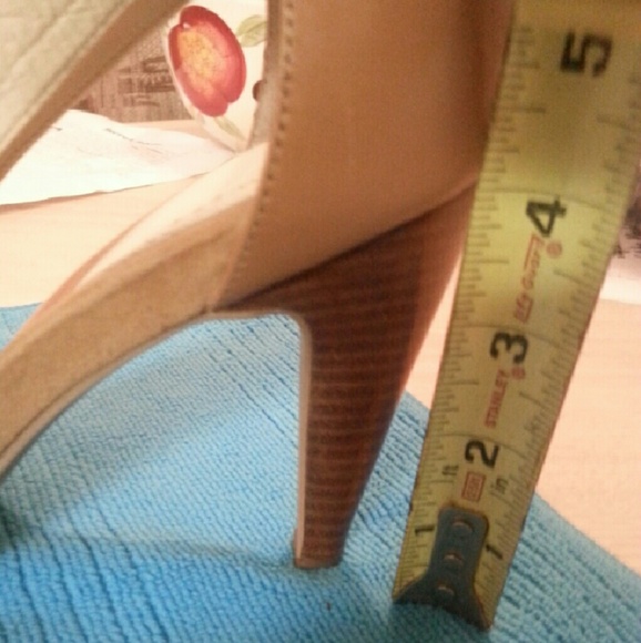 Shoes - Picture 3 of 3