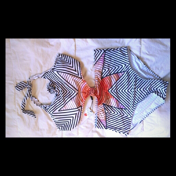 Cutout one piece swimsuit