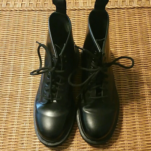 Dr.  Martens 1460
