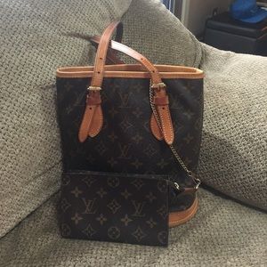 Relined Authentic Louis Vuitton petite bucket