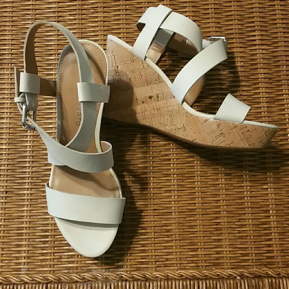 Wedge sandals