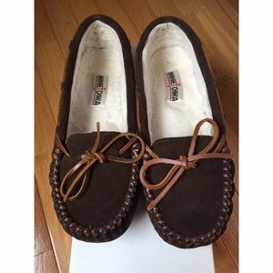 Brown Minnetonka Moccasins