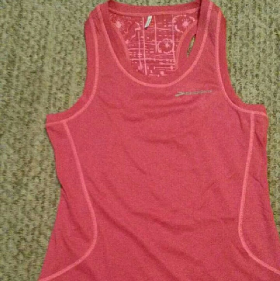 Brooks tank top