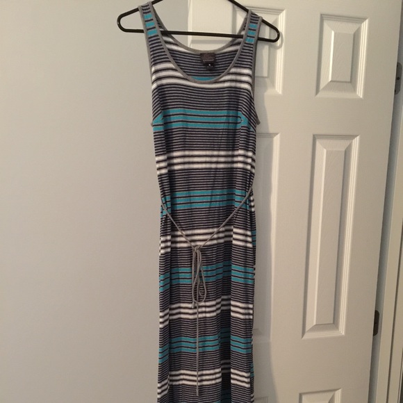 Maxi maternity dress