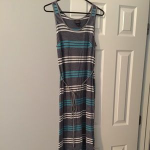 Maxi maternity dress