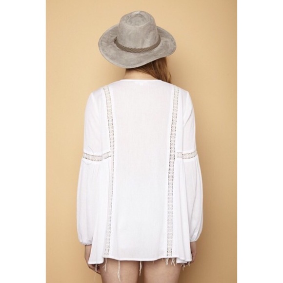 White Crochet Trim Long Sleeve Tunic - Picture 3 of 4