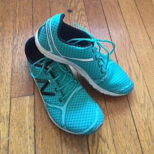 New Balance Minimus Teal sneakers