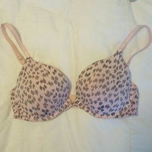 Victoria secret push up bra