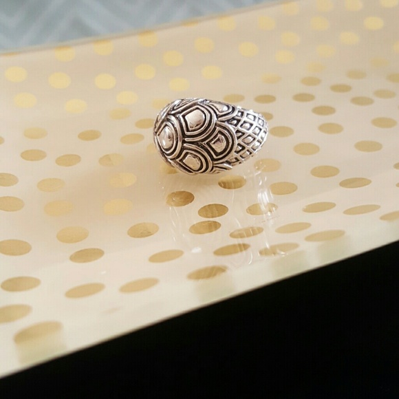 Statement ring